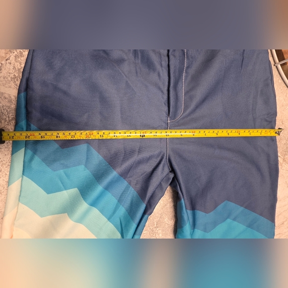 Womens BOHO Wide Leg Colorful Chevron Flare Pants Size Medium - Picture 3 of 6